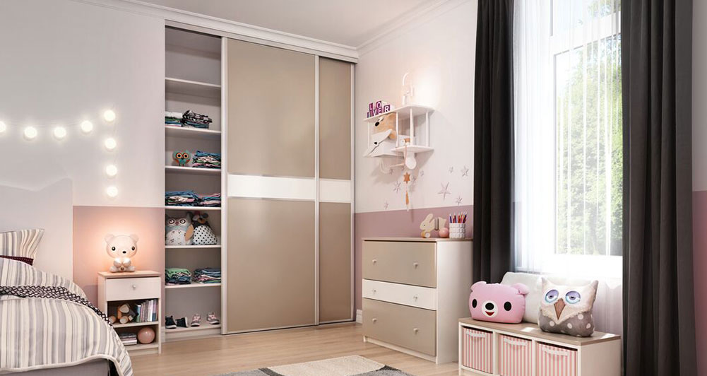 Agencer une chambre enfants pour optimiser le rangement des